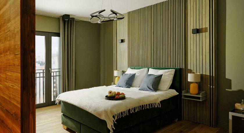 Berlin Art Apartments 3-Star Hotel suite