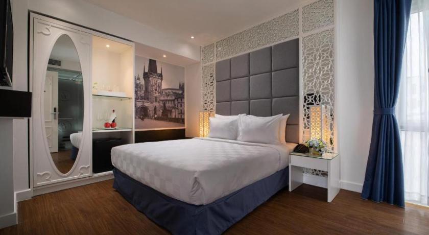 ハノイ Le Petit Prince Lakeside hotel & rooftop bar 5つ星 ホテル ロビー