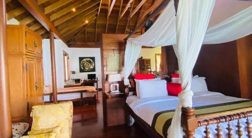#1 Bedroom@ Hidden Paradise Villa - image 9