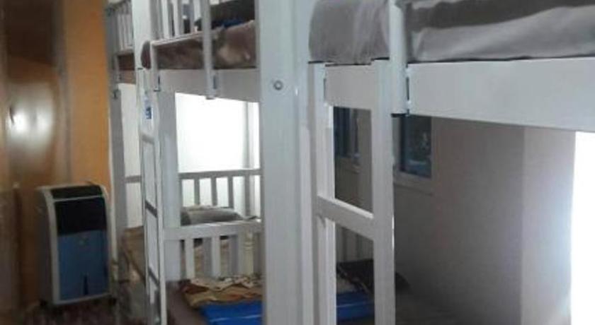 Sleep Break Hostel @ Sathon - image 14