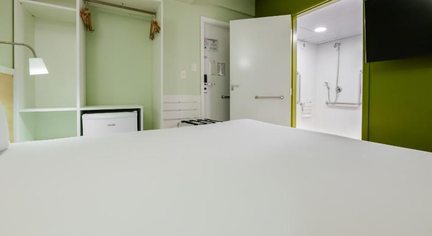 Háromágyas szoba - akadálymentesített (Triple Room - Disability Access) fotója 6