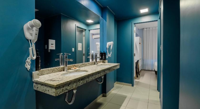 Standard Apartment with One Double Bed and Two Single Beds fotója 10