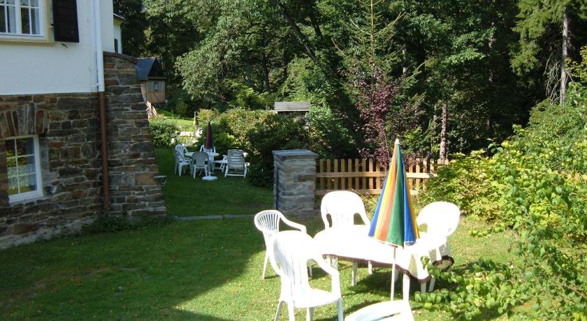 Ferienwohnungen im Landhaus Wiesenbad photo