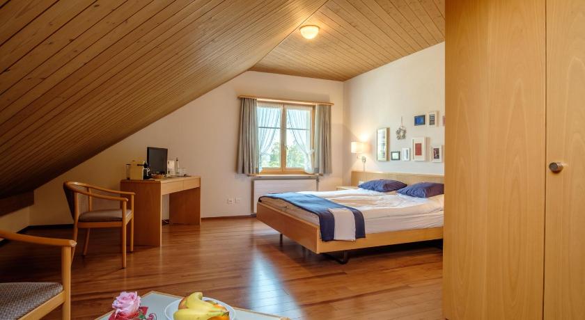 Image of Double Room 8