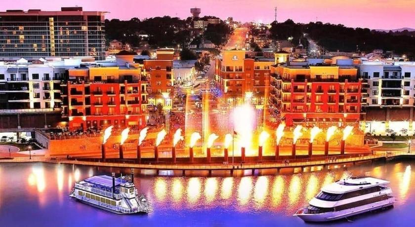 Branson The Cove 26-2 By SDC, Big Deck, Pool, Hot Tub, By Lake 3-Star Accommodation lobby