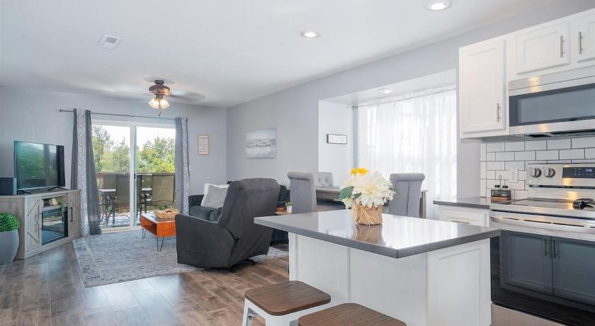 Branson The Cove 26-2 By SDC, Big Deck, Pool, Hot Tub, By Lake 3-Star Accommodation lobby