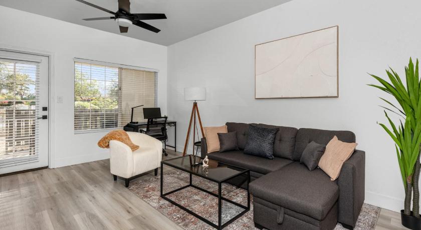 피닉스 (AZ) Cozy 2BR-Pool, Yoga Rm, Gym, Cabanas, BBQ,Prkng 4성급 숙소 로비