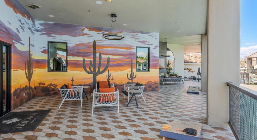 피닉스 (AZ) Cozy 2BR-Pool, Yoga Rm, Gym, Cabanas, BBQ,Prkng 4성급 숙소 레스토랑
