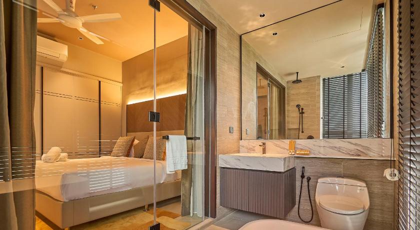 Image of Studio Suite 2