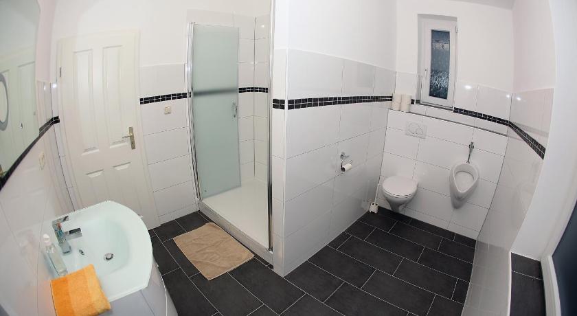 Image of One-Bedroom Apartment 36a - Ground Floor 2
