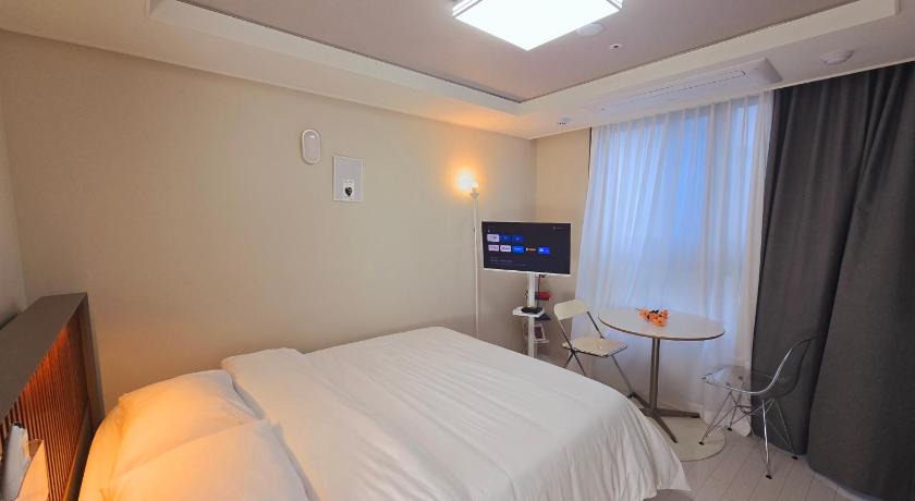 テグ Dongseongro DSR&U Hotel room 4つ星 ゲストハウス レストラン