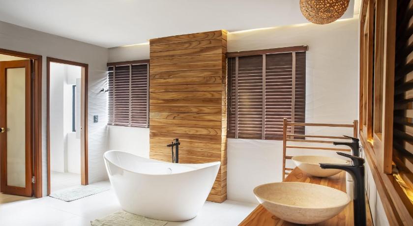 Image of Presidential Suite 2