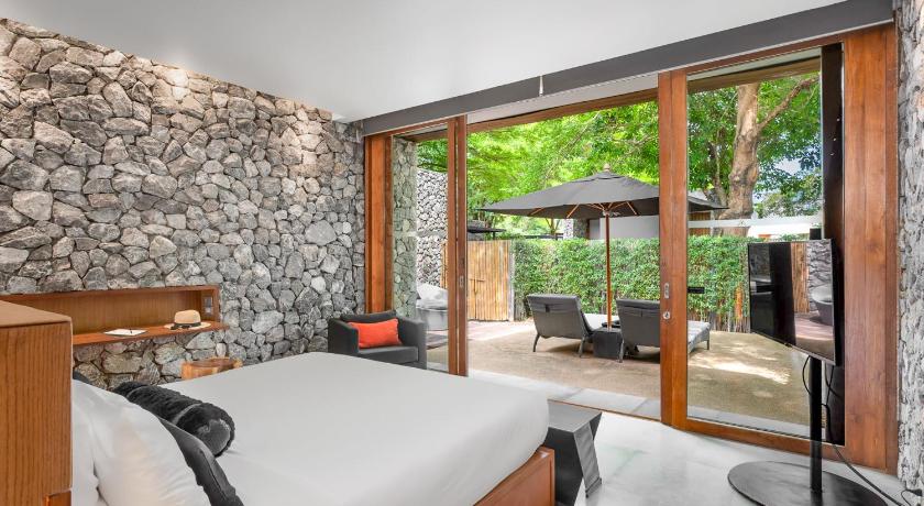 Image of Deluxe Garden Villa 1