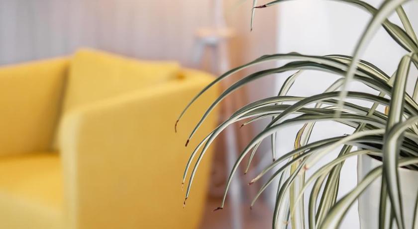 Image of Apartment with Shower 10