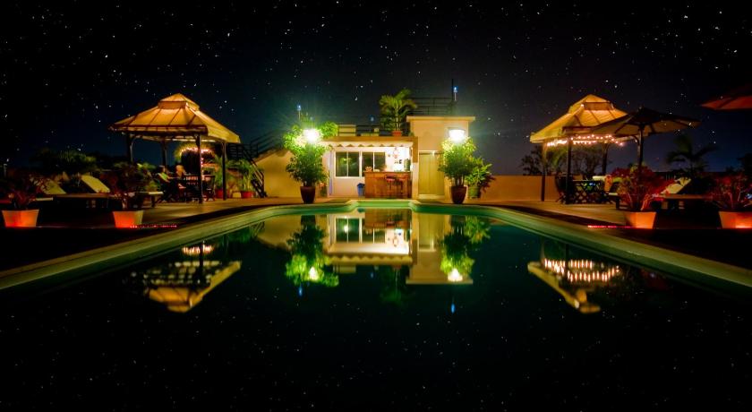 City River Hotel - image 14