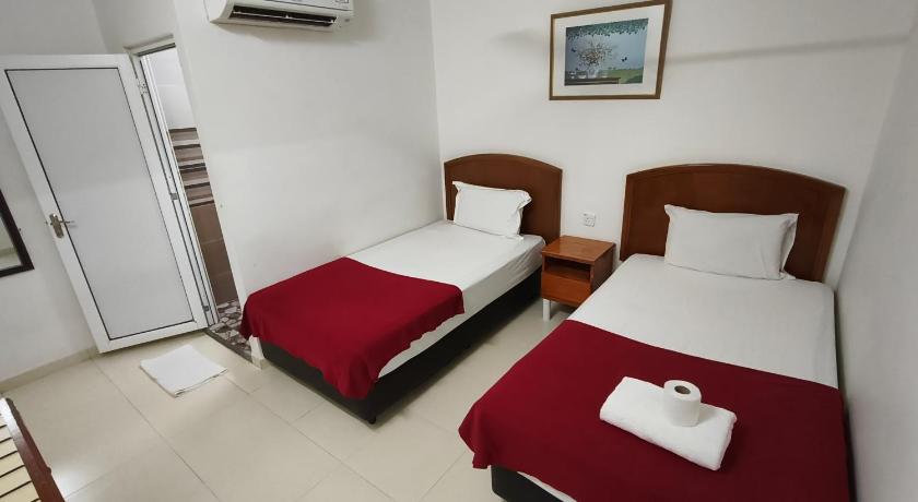 รูปของอีโคโนมี เตียงแฝด (Economy Twin Room) 3