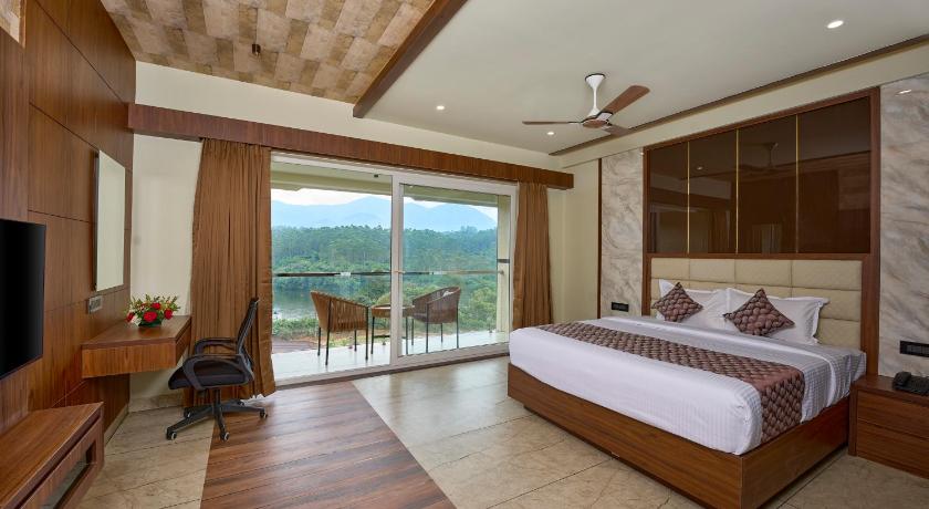 Premium Lake View Room