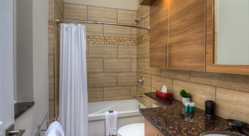 Western Hotel & Executive Suites photo