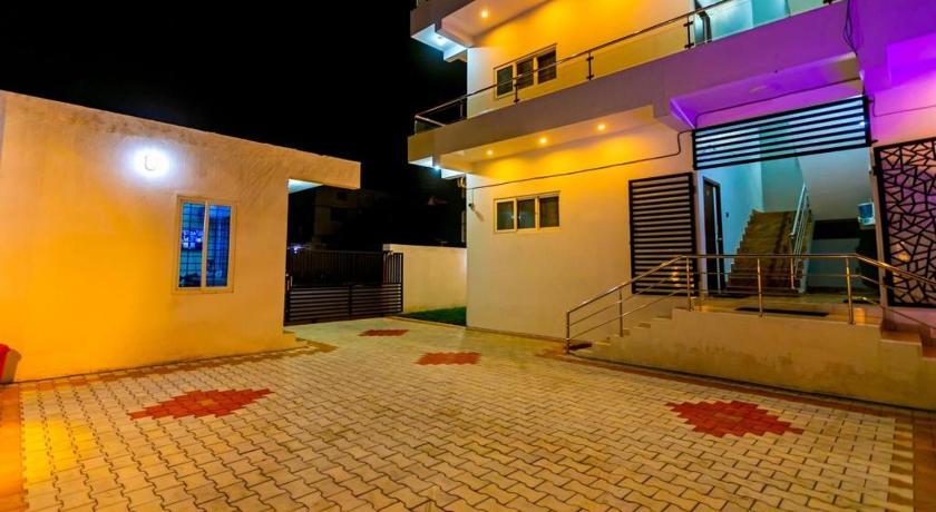 Full Property-5x1BHK Apartments with SwimmingPool - image 14