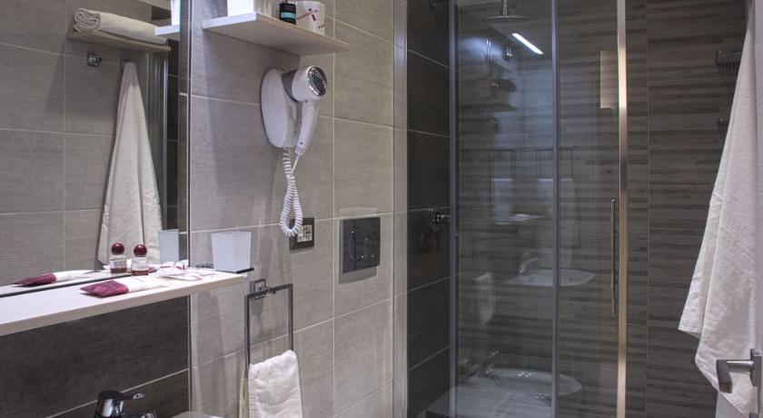 Image of Suite 2