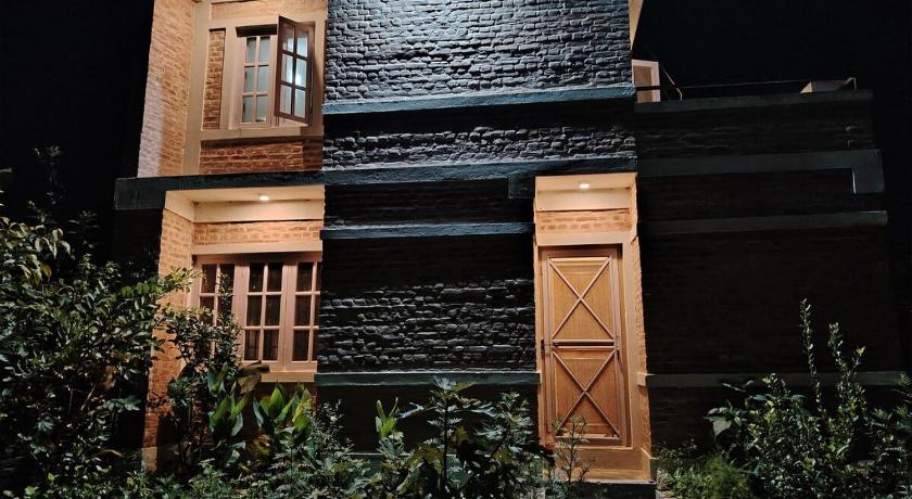 A small house with space to farm — Kathmandu (4)