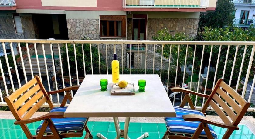 ソレント Large family appartament with pool 4つ星 シングルルーム プール