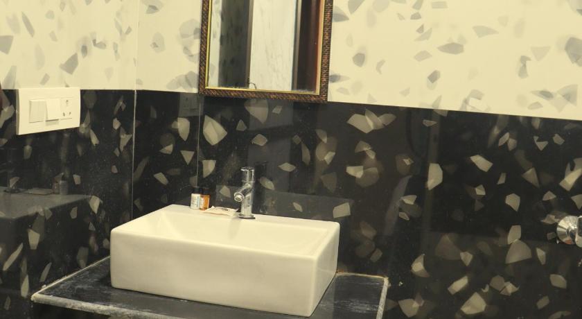 Ganga Riverfront Rooms & Banquet - image 37