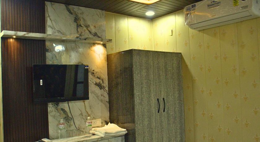 Ganga Riverfront Rooms & Banquet - image 31