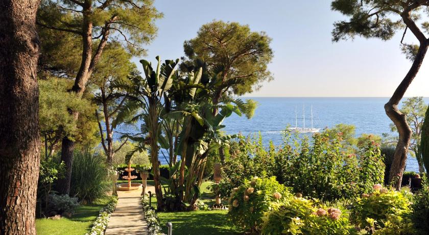 Four Seasons Grand Hotel du Cap-Ferrat