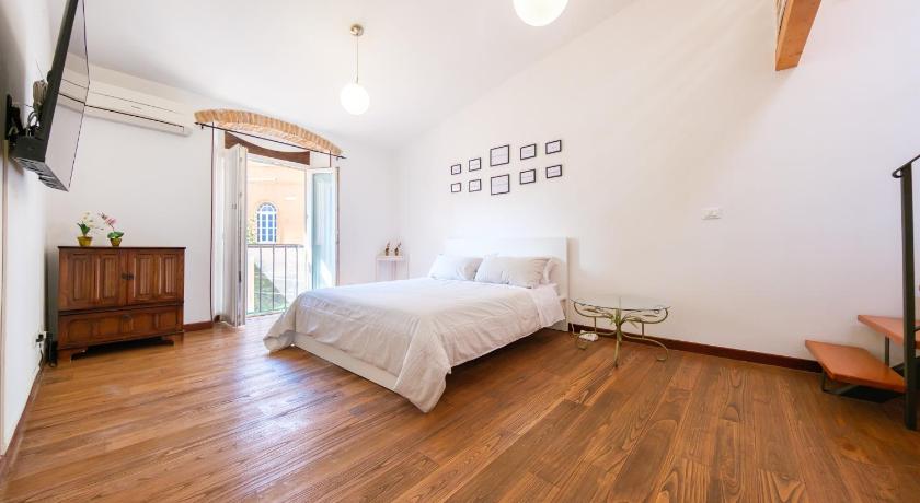 Photo of Via Fiorenza Apartment - Agoda Discount Booking