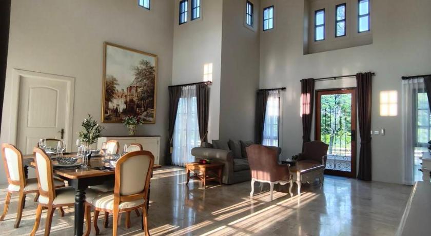 Khao Yai The Ozone Khao Yai Pool Villa 36 4-Star Guesthouse view