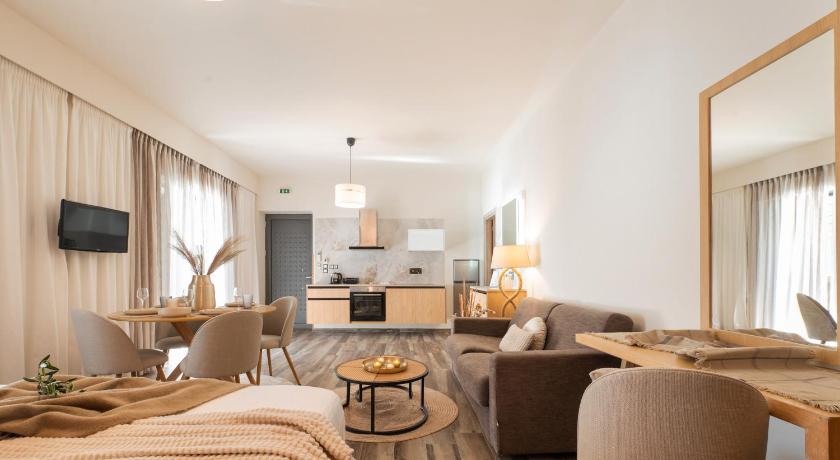 Verga Kalamata Petra Thea 4-Star Guesthouse pool