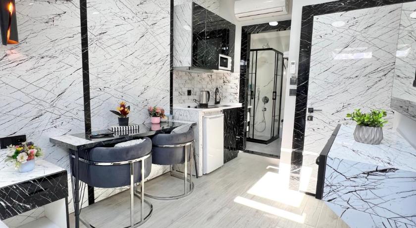 Taksim Larissa hotel suites - image 10