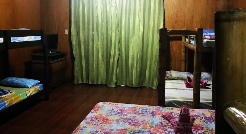 Image of 8-Bed Female Dormitory Room 8