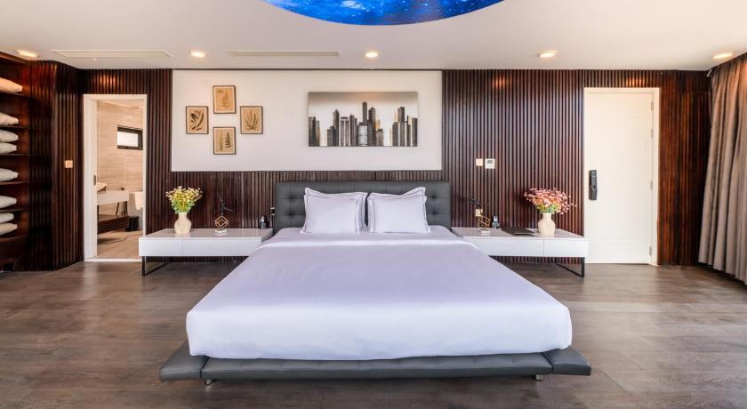 Image of Penthouse Apartment 10