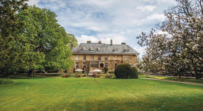 Lower Slaughter Manor