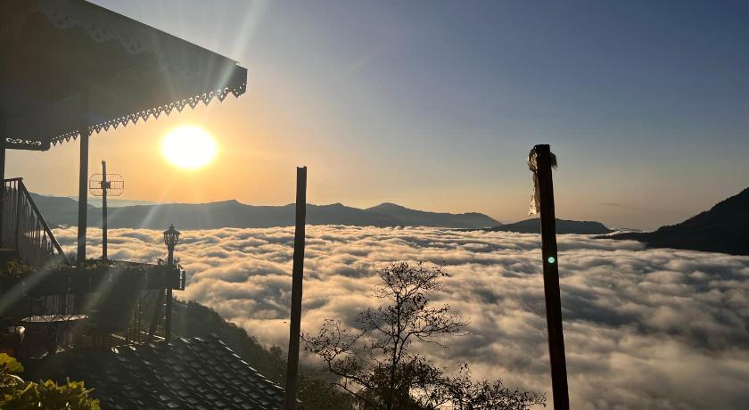 Sky View Homestay