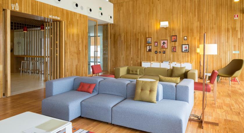 维拉诺瓦德塞尔维拉 Hotel Minho 4星级 酒店 餐厅