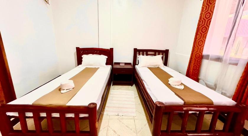 Image of Standard Twin Room 0