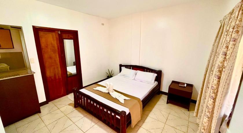 Image of Deluxe Twin Room 0
