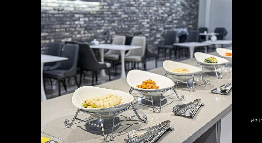 クァンジュ Gwangju Cheomdan Lantana Hotel 2つ星 ホテル レストラン