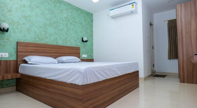 Balu Residency - A Business Class Hotel - image 24