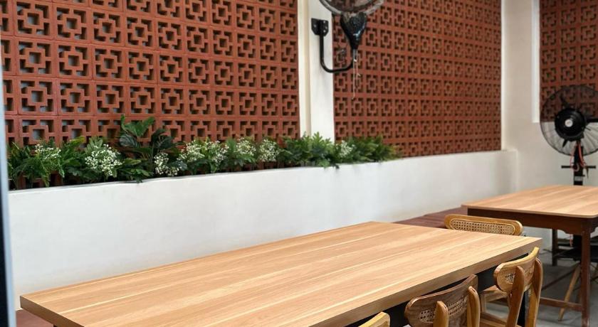 Cana House Coffee & Stay - image 8