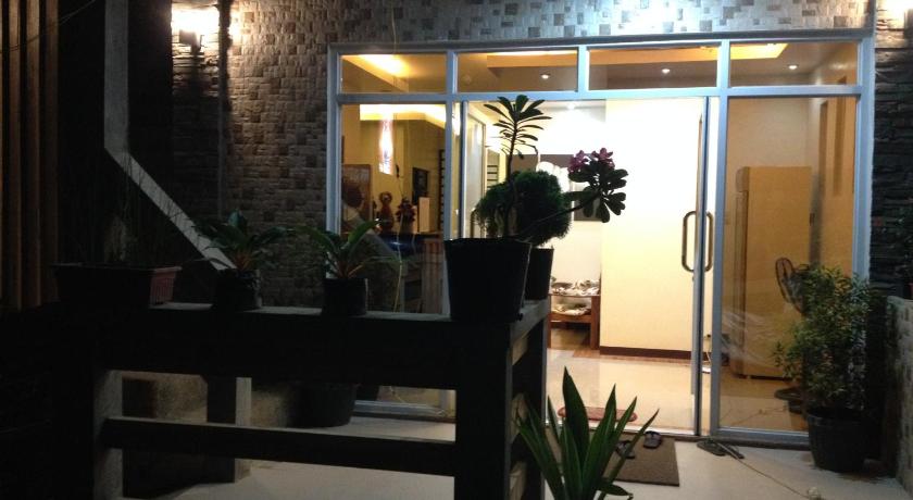 Seaslugs Travellers Inn – El Nido, WI