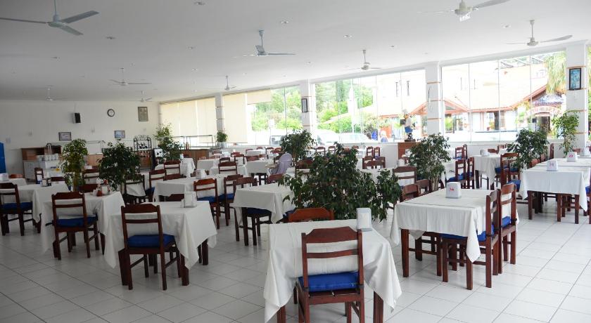 Karbel Beach Hotel