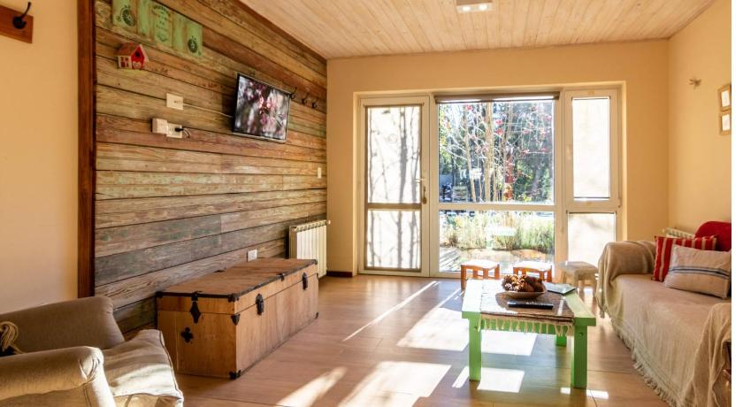 Image of Two-Bedroom Apartment with Mountain View 0