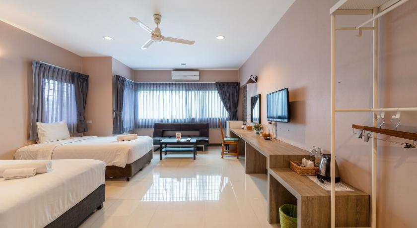 Image of Standard Twin Room 1