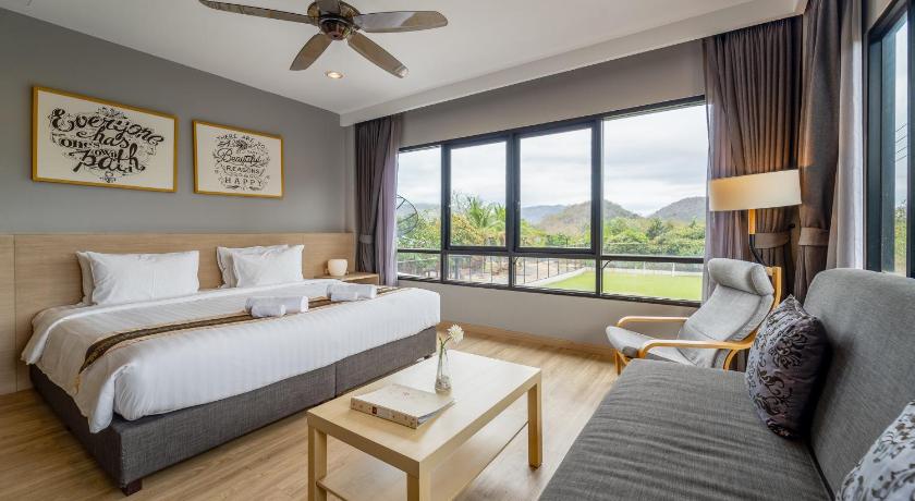 Image of Deluxe Double Room 0
