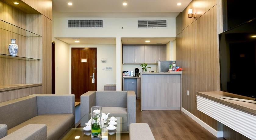 Image of Suite Ocean View 11