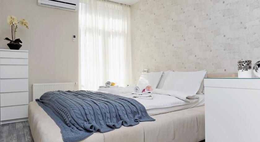 Comfort Town Apartment — Hotel in Kyiv